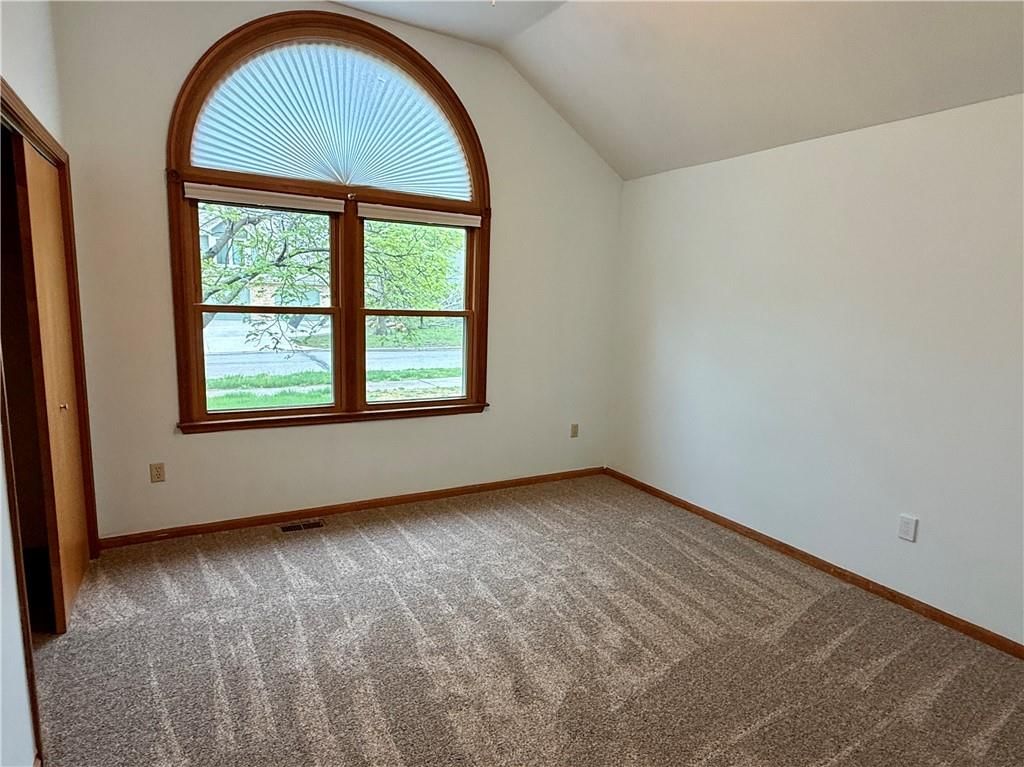 1729 S Maple Street — photo 20