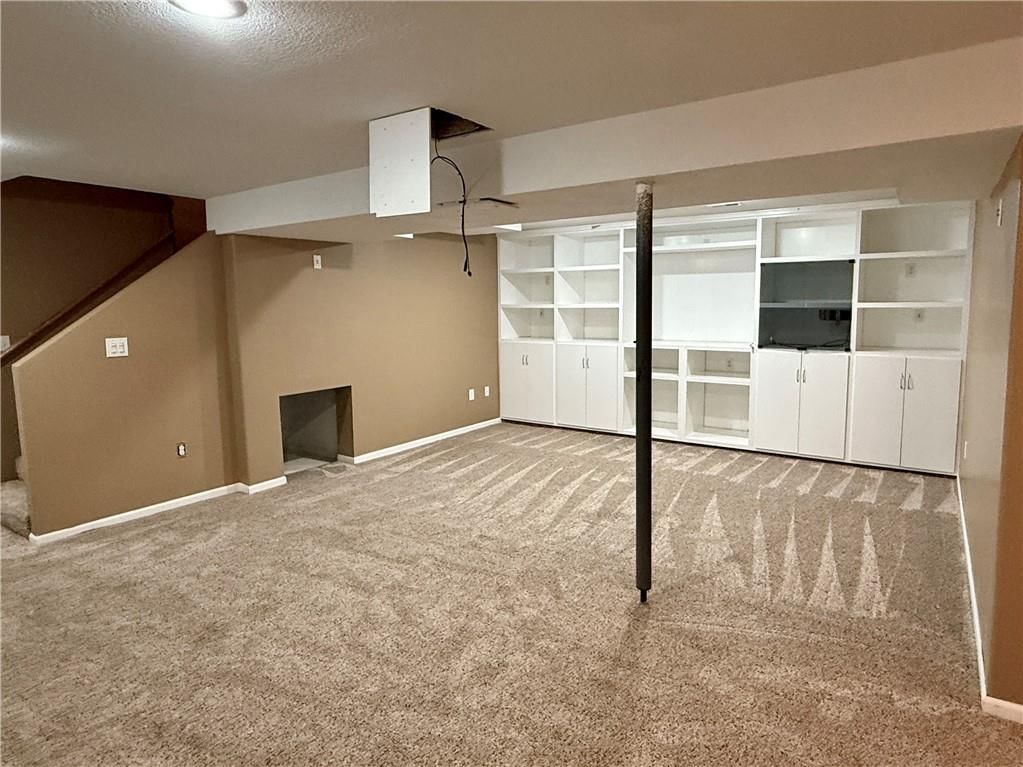 1729 S Maple Street — photo 36