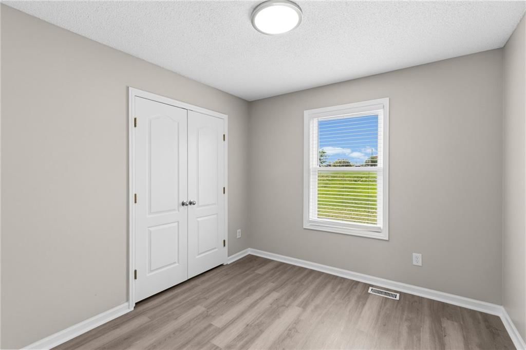 9112 N Camden Avenue — photo 15
