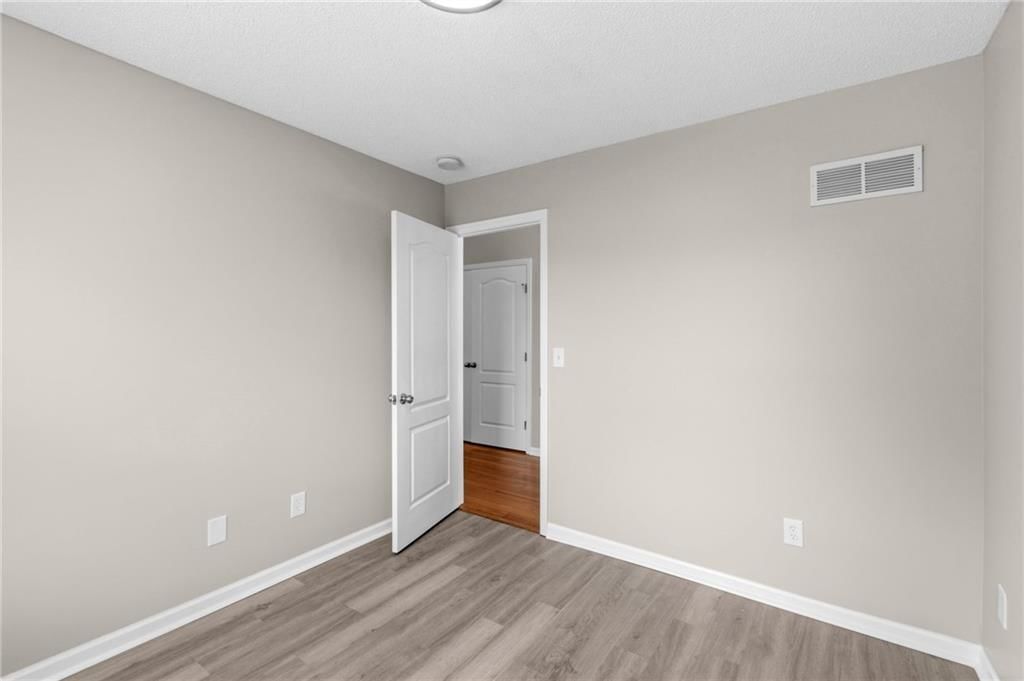 9112 N Camden Avenue — photo 16