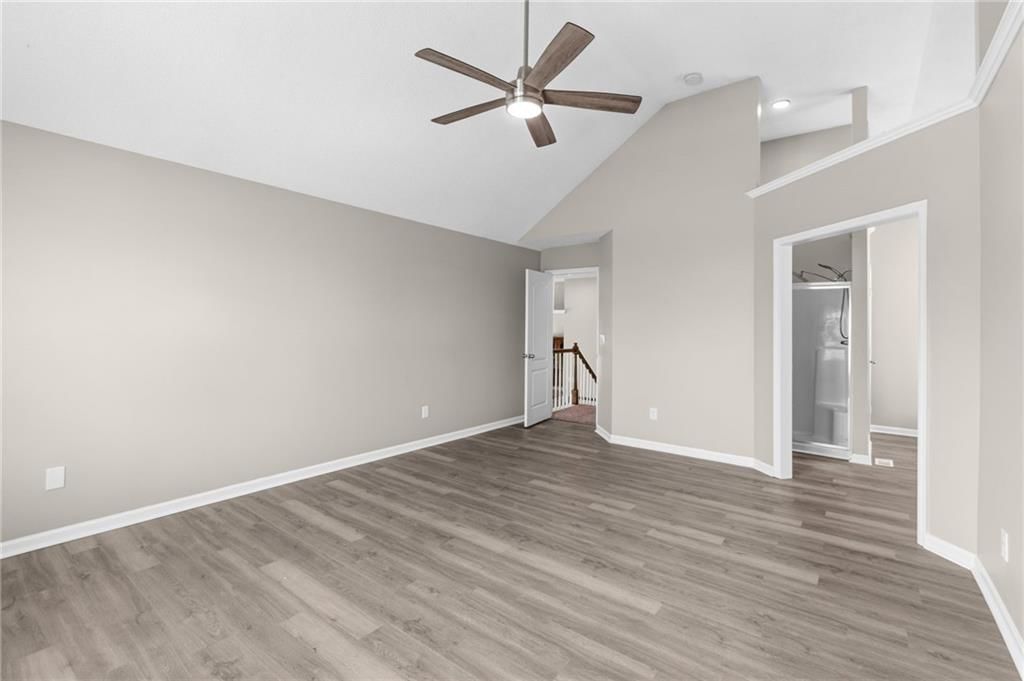 9112 N Camden Avenue — photo 23