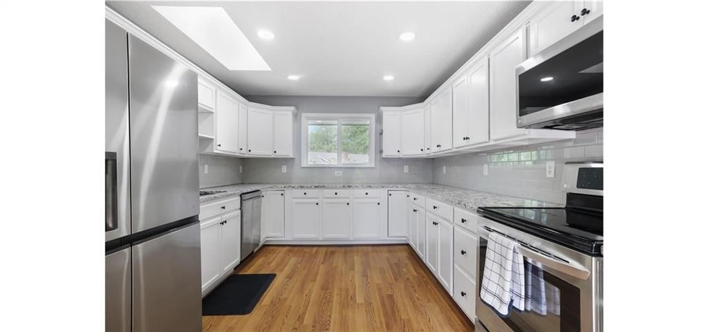 700 Lark Street — photo 6