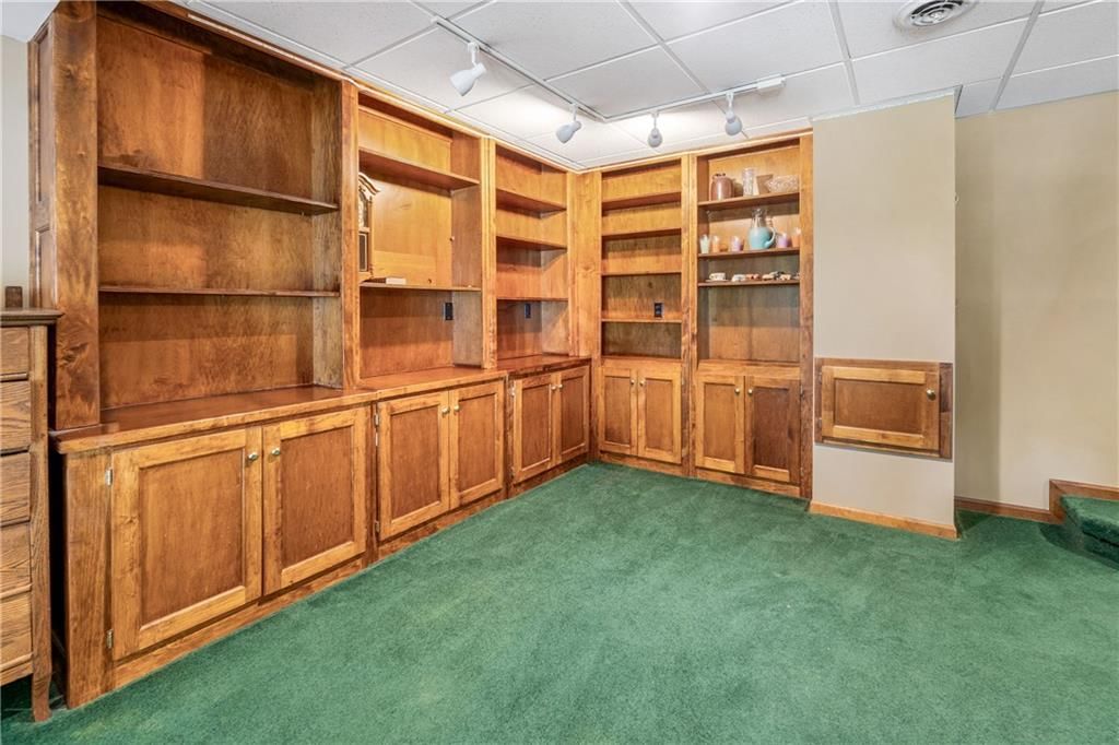 5014 SUMMIT Street — photo 30