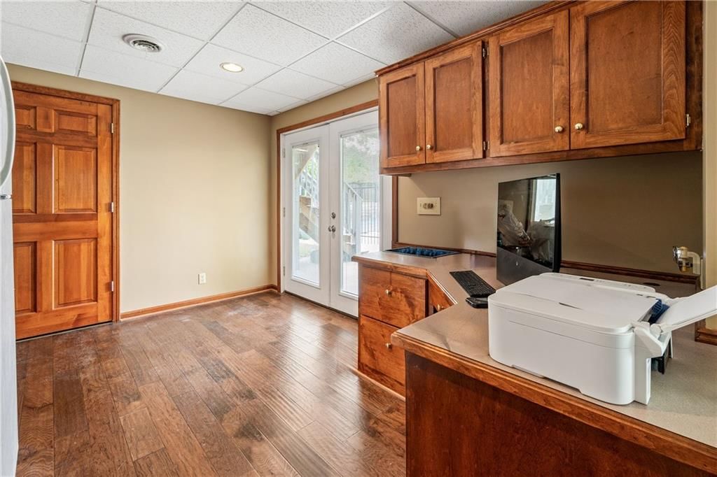5014 SUMMIT Street — photo 32