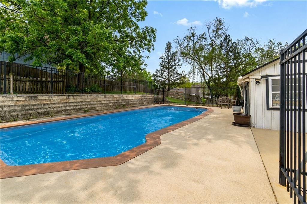 5014 SUMMIT Street — photo 38