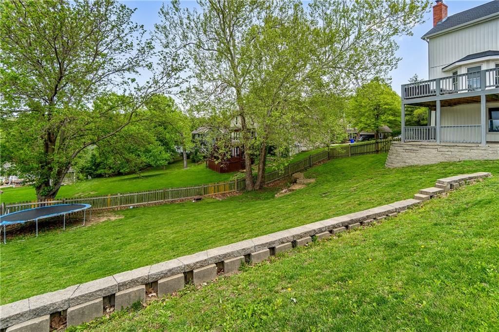 5014 SUMMIT Street — photo 46