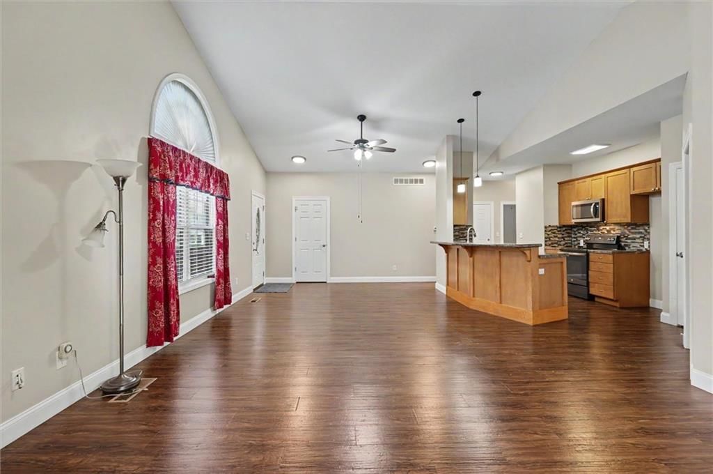204 Crimson Avenue — photo 11