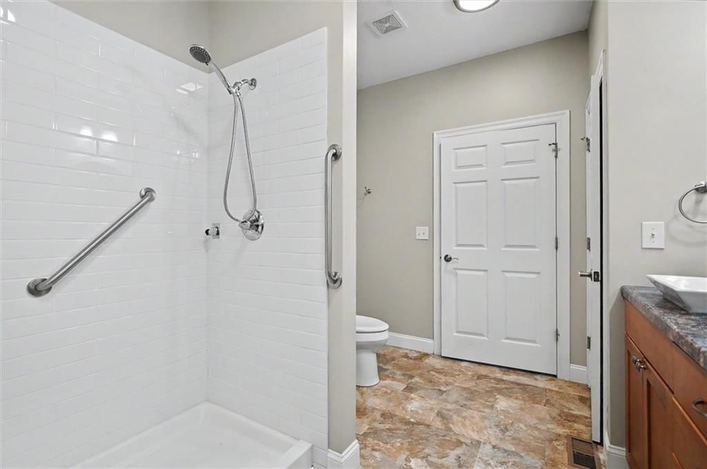204 Crimson Avenue — photo 20
