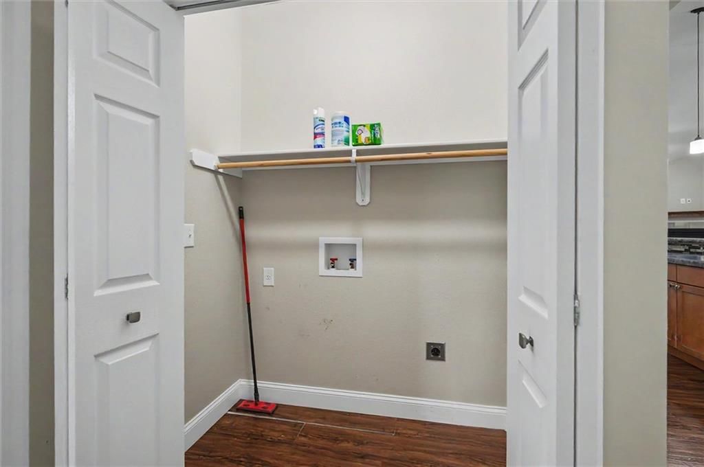 204 Crimson Avenue — photo 24