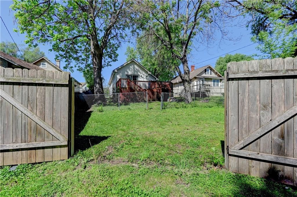 1010 N 8th Street — photo 51