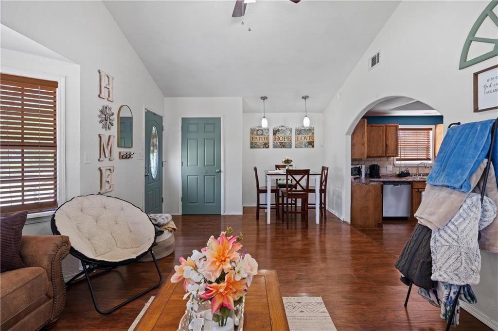 407 N Foreman N/A — photo 11