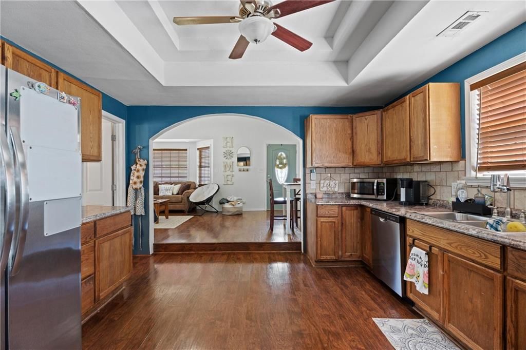 407 N Foreman N/A — photo 17