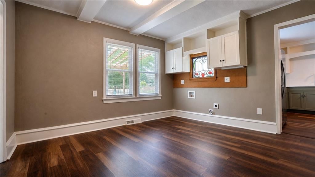 2209 NE 39th Terrace — photo 8