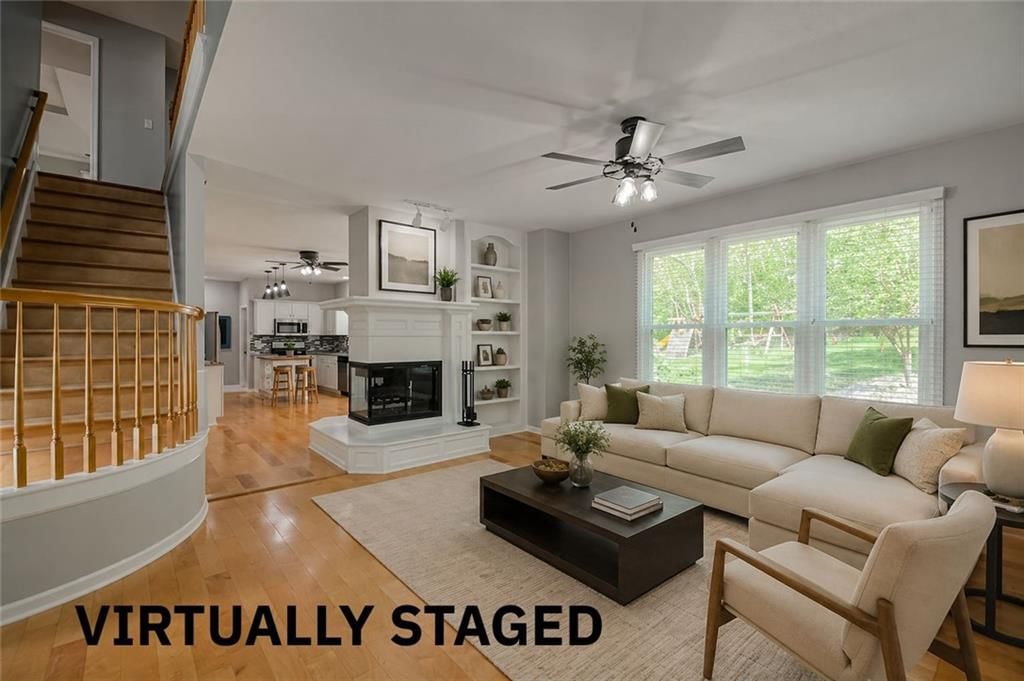 6913 RED OAK Drive — photo 3