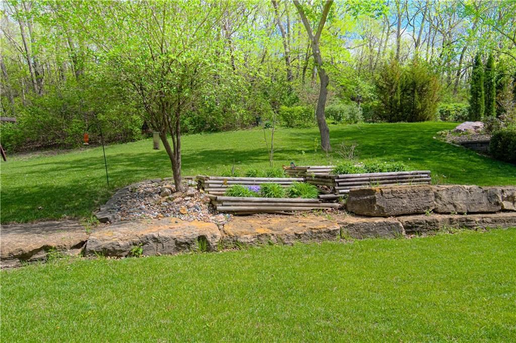 6913 RED OAK Drive — photo 18