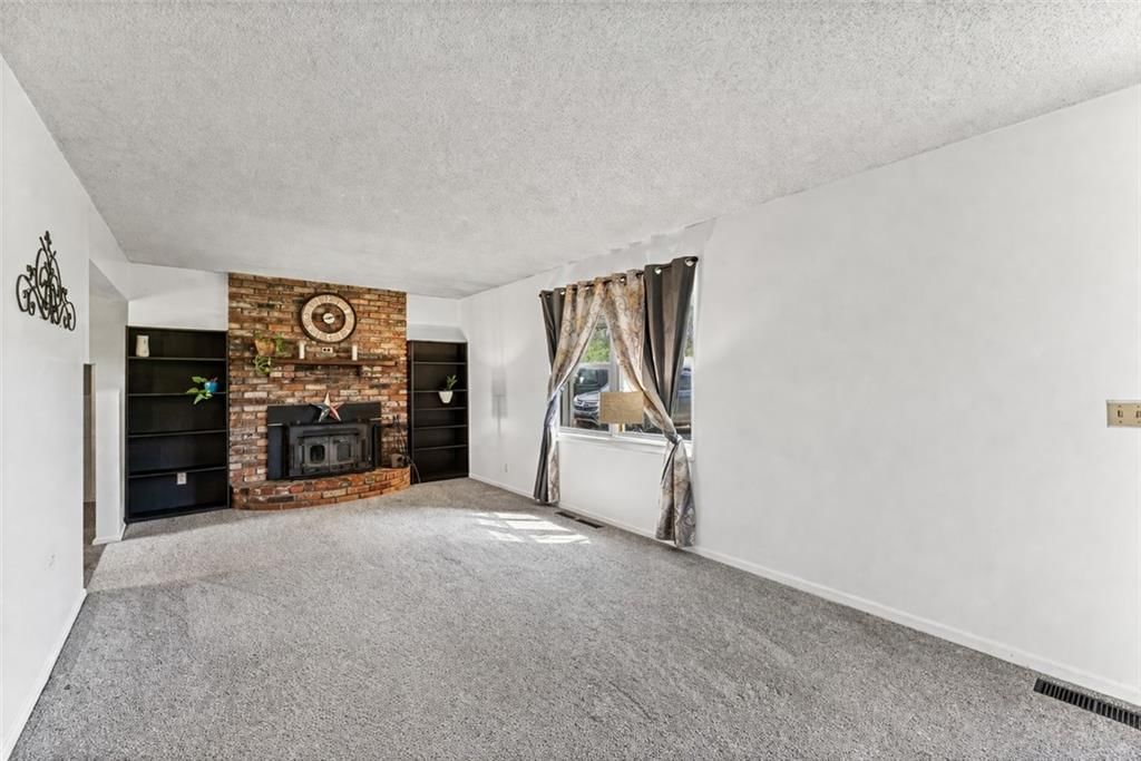507 W CAMBRIDGE Road — photo 5