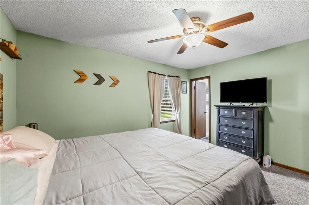 507 W CAMBRIDGE Road — photo 18