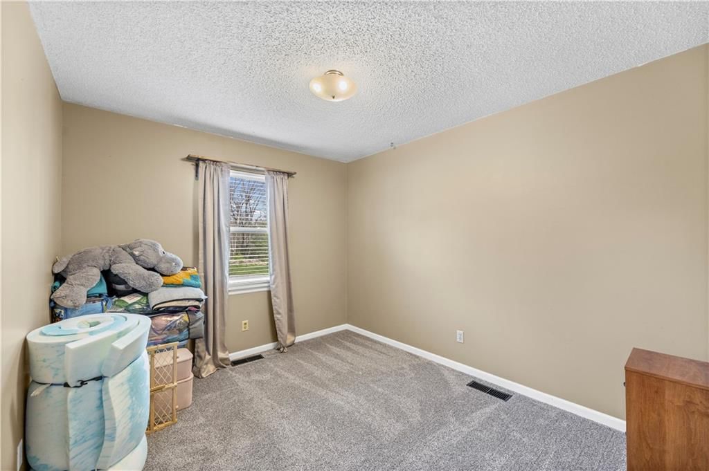 507 W CAMBRIDGE Road — photo 23