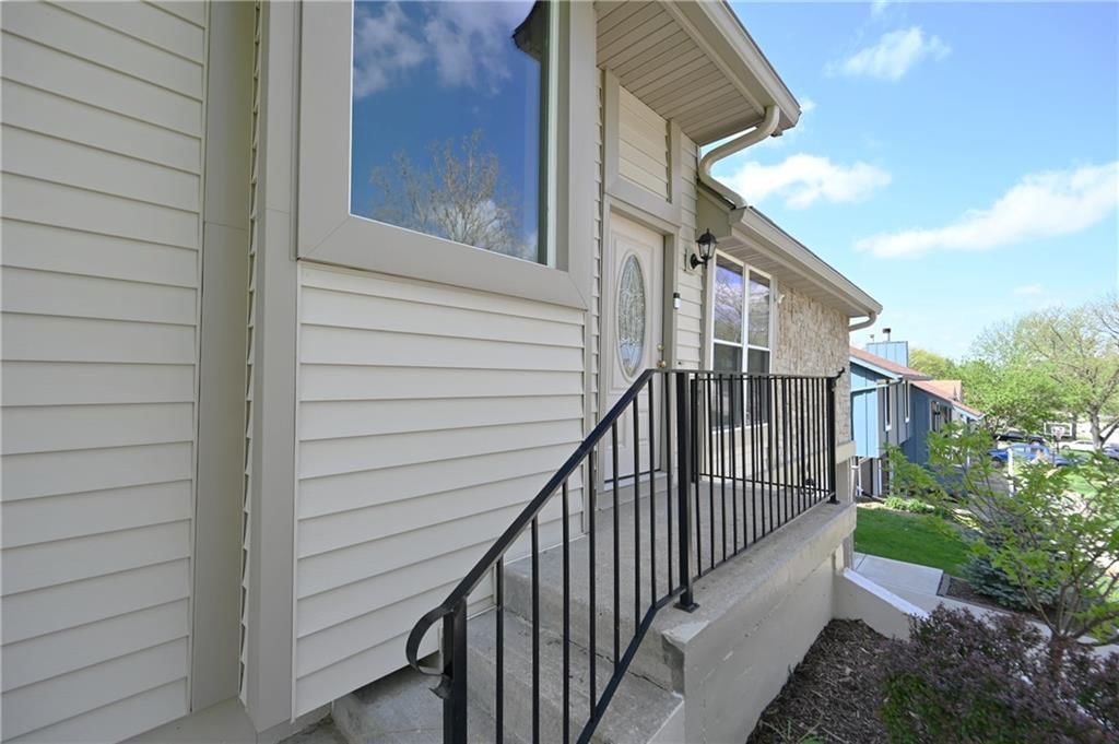 10241 NW 57th Street — photo 5