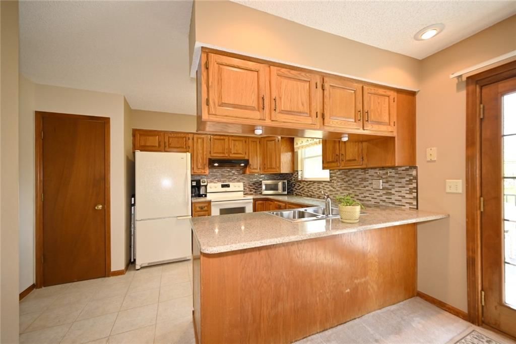 10241 NW 57th Street — photo 15