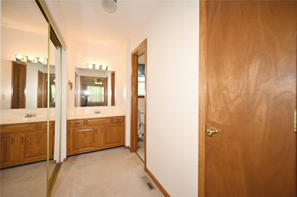 10241 NW 57th Street — photo 23