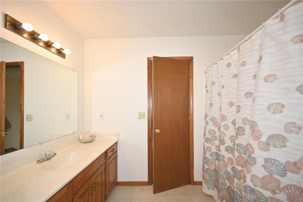 10241 NW 57th Street — photo 29