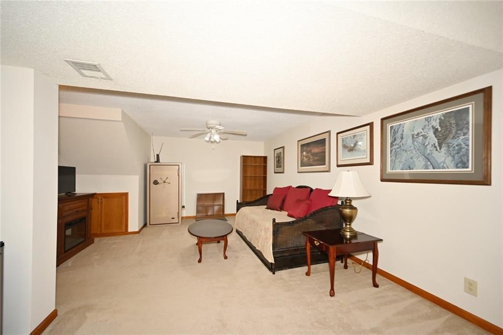 10241 NW 57th Street — photo 34