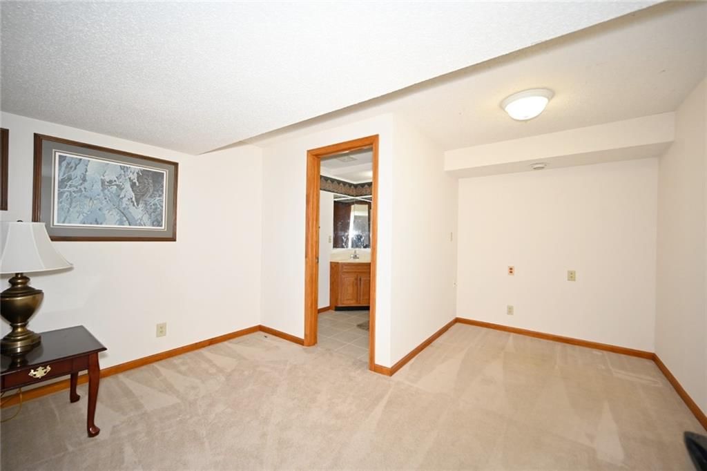 10241 NW 57th Street — photo 35