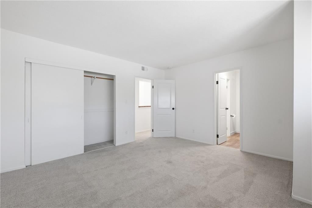 10075 N Locust Street — photo 15