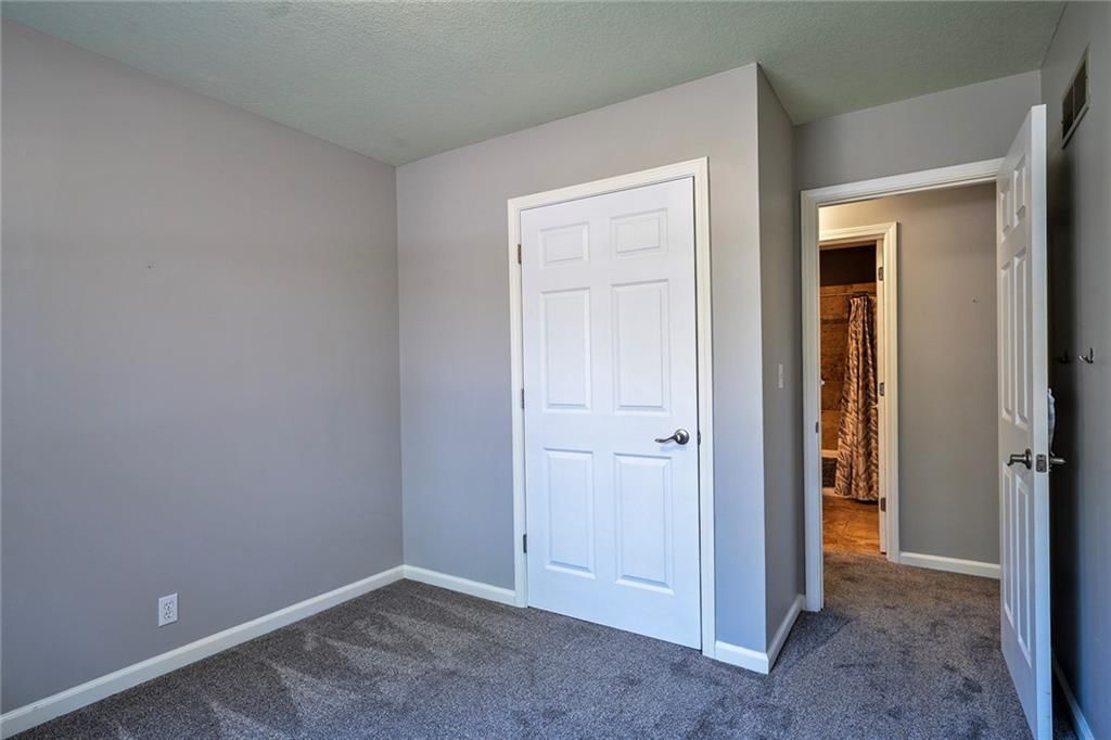 924 Holiday Drive — photo 35