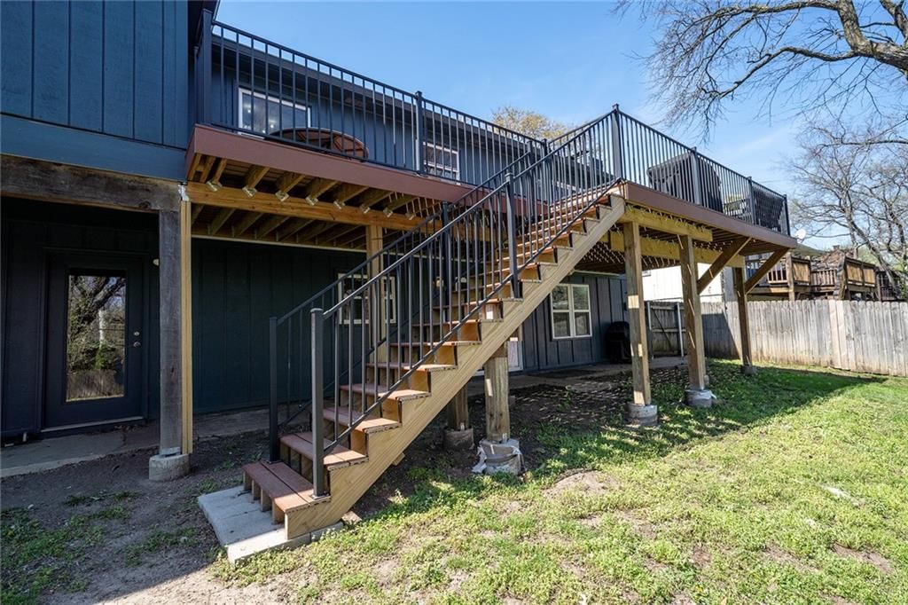 924 Holiday Drive — photo 47
