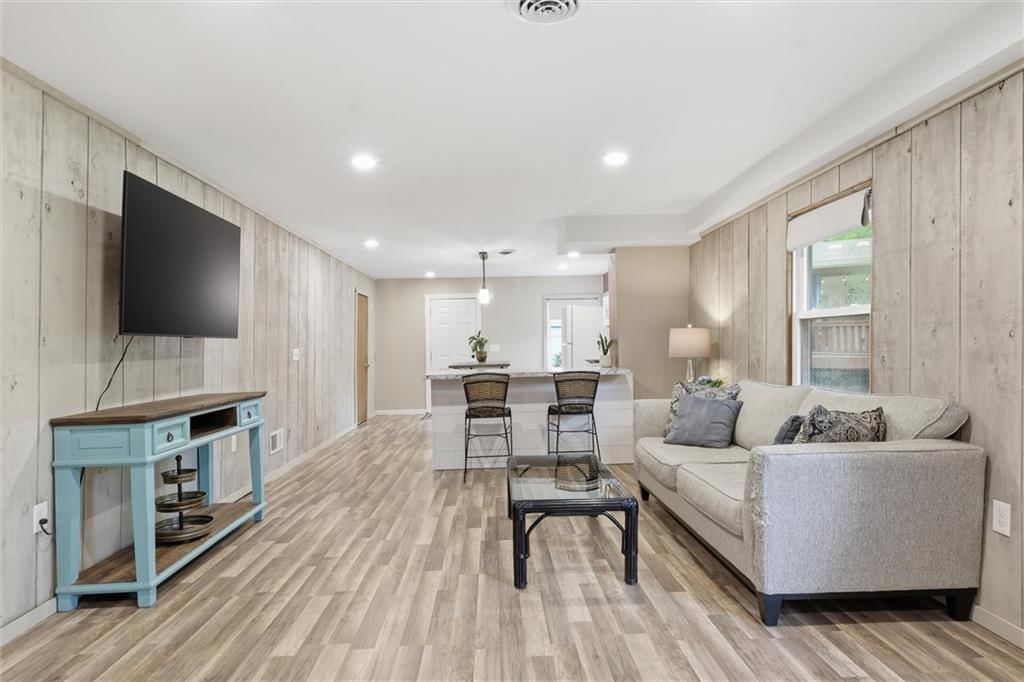 5201 Newton Street — photo 22