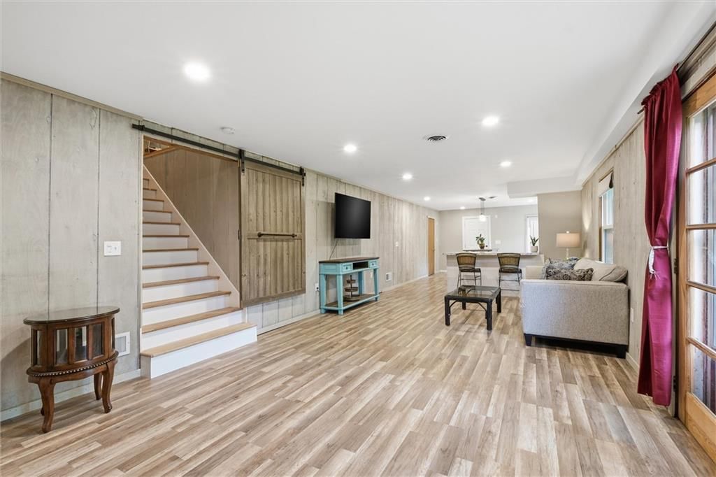 5201 Newton Street — photo 23