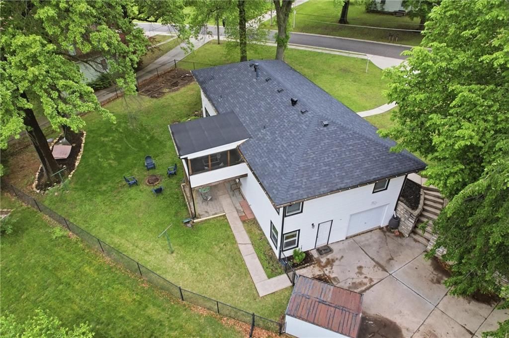 5201 Newton Street — photo 35