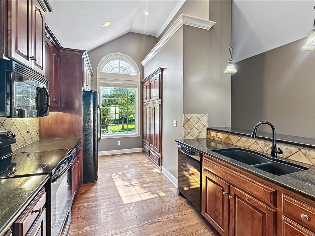 6125 Allman Street — photo 6