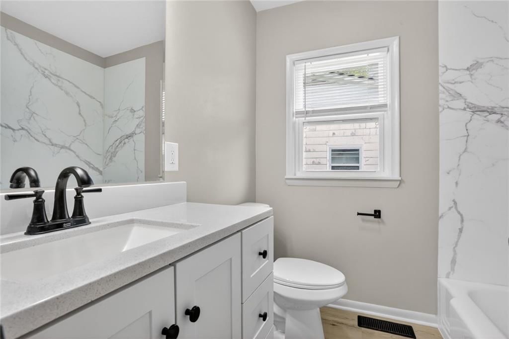 1422 S 41st Street — photo 17