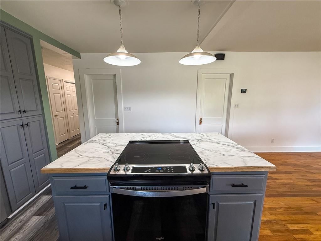 928 W Arch Street — photo 4