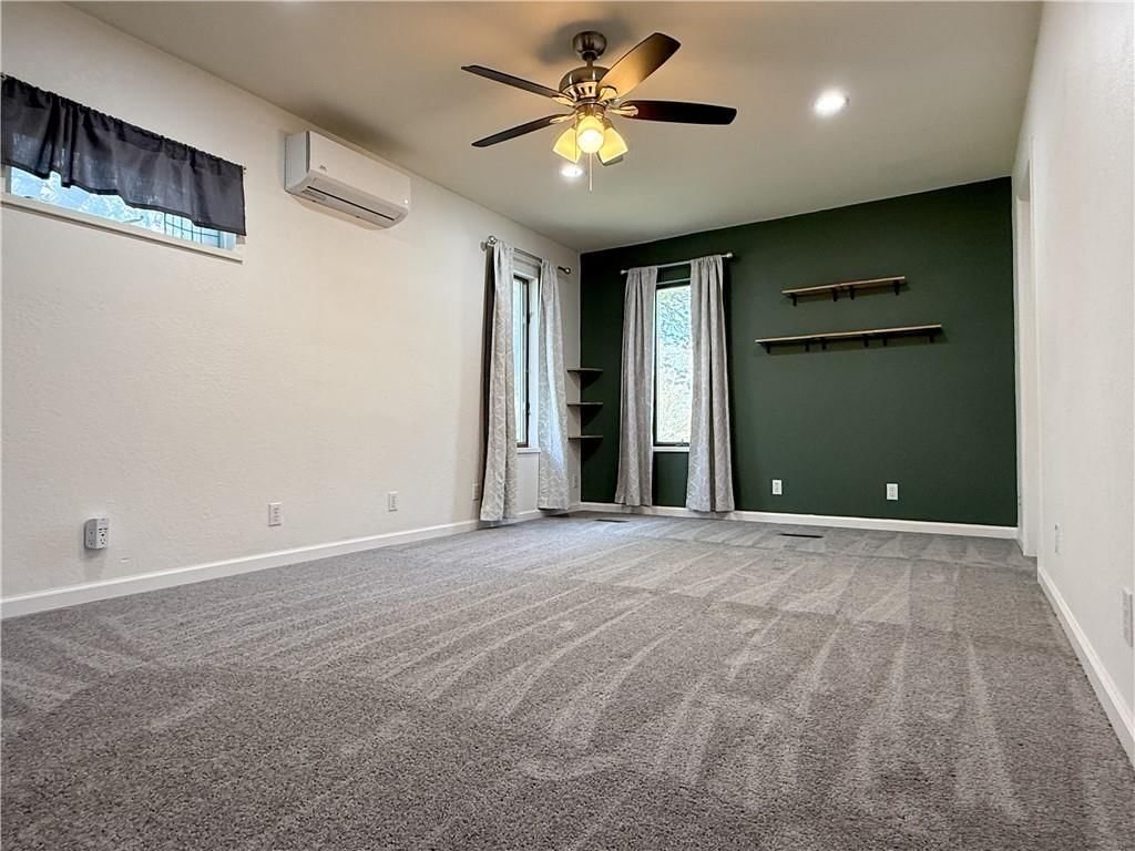 928 W Arch Street — photo 8
