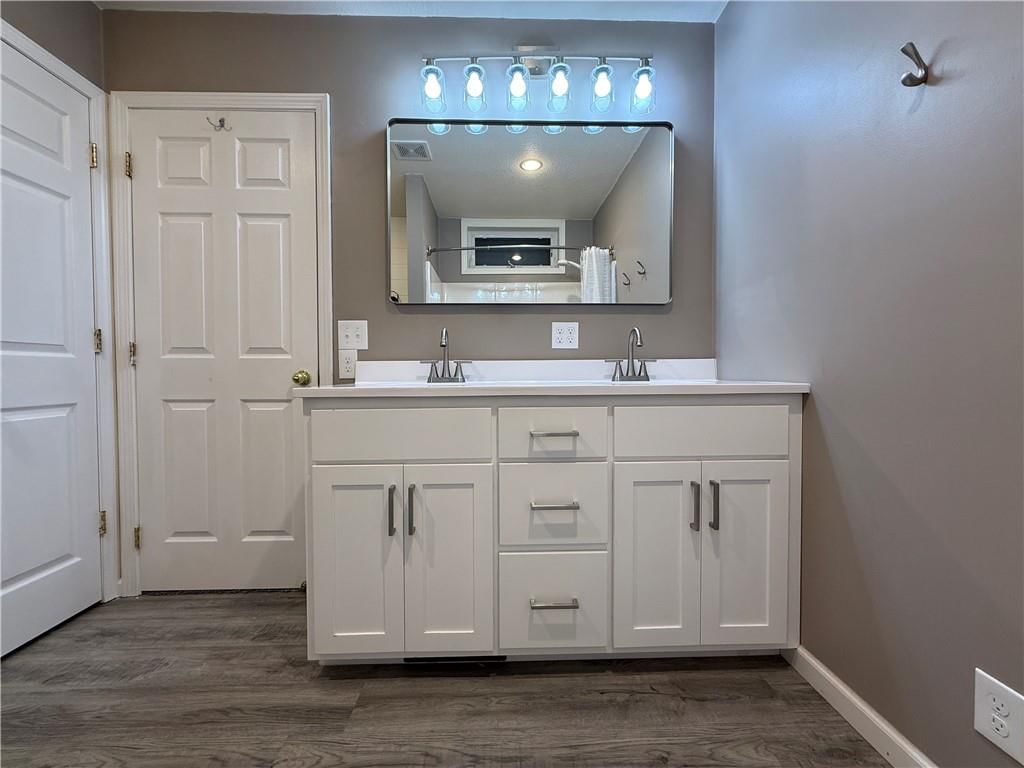 928 W Arch Street — photo 10