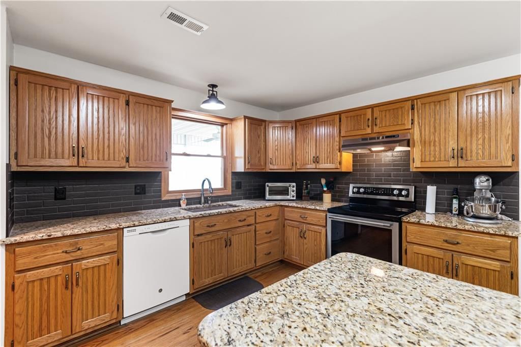 7724 Calvary Hill Road — photo 31