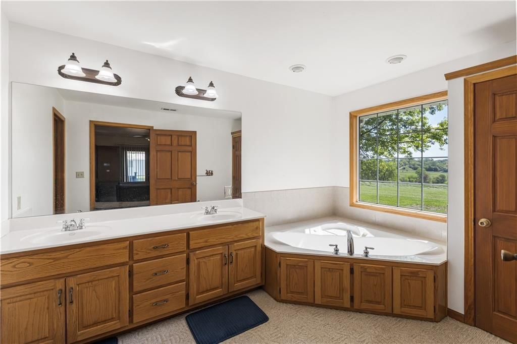 7724 Calvary Hill Road — photo 40