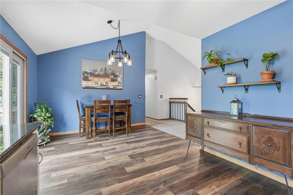 471 N Birch Street — photo 9