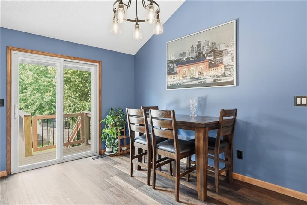 471 N Birch Street — photo 10