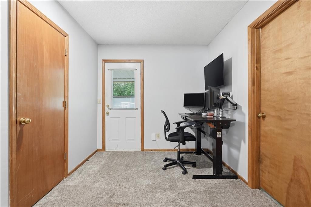 471 N Birch Street — photo 22