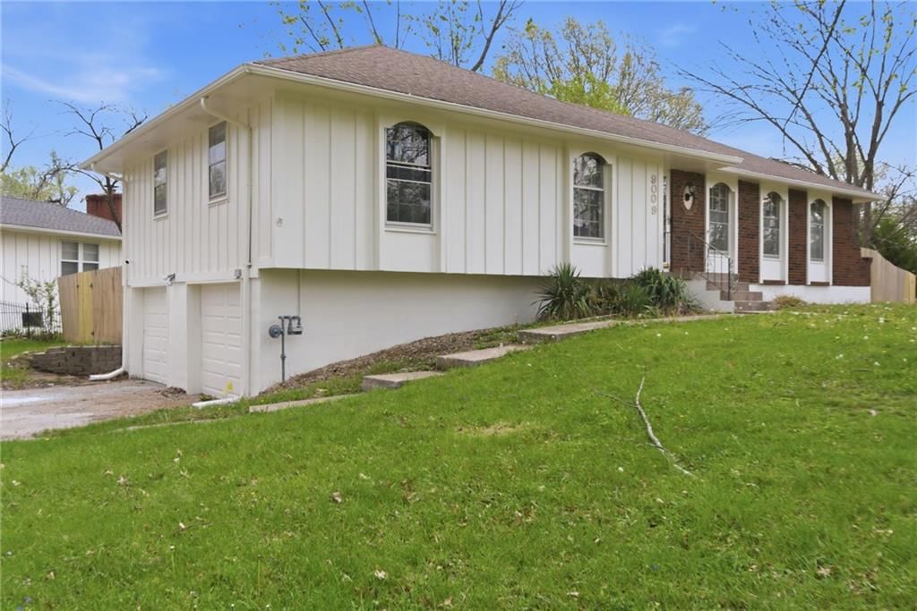 9009 Kentucky Avenue — photo 2