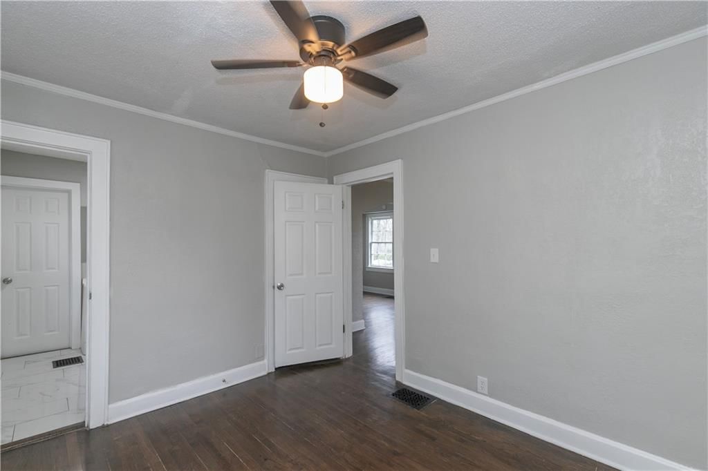 4103 Euclid Avenue — photo 5