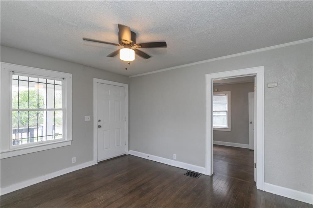 4103 Euclid Avenue — photo 8