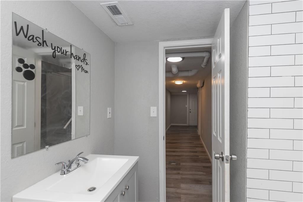 4103 Euclid Avenue — photo 25