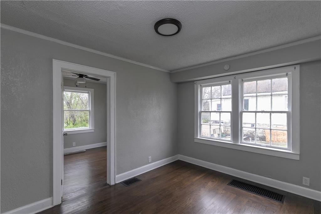 4103 Euclid Avenue — photo 33