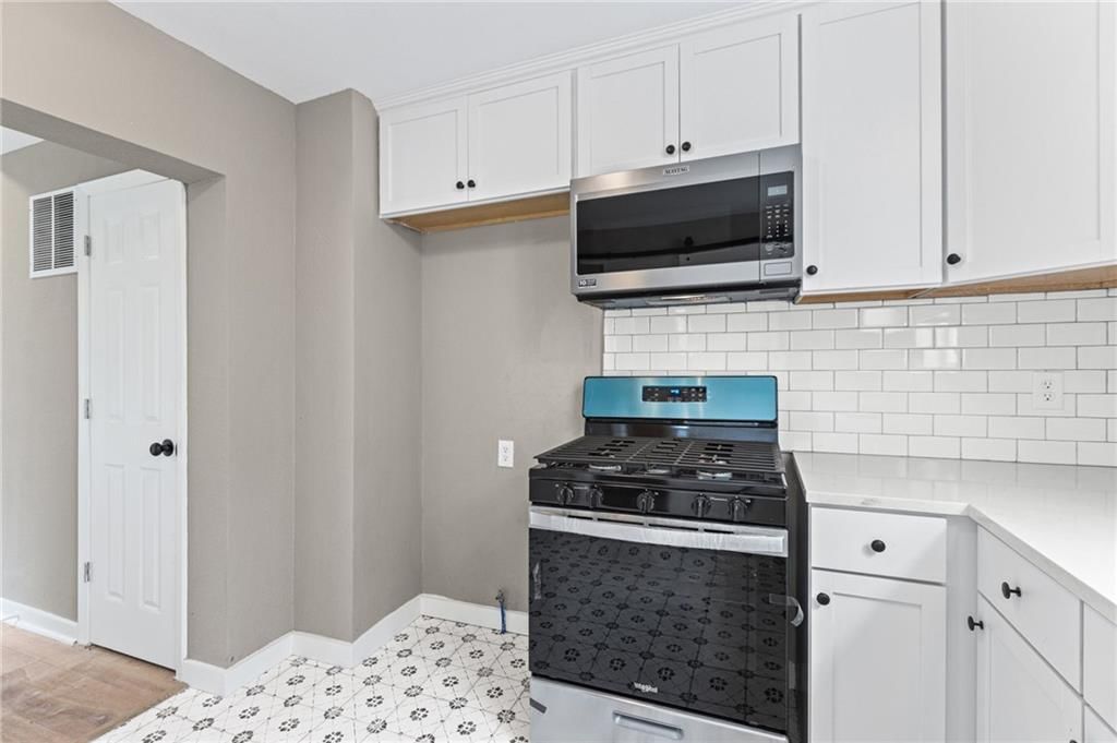 106 W Neosho Street — photo 14